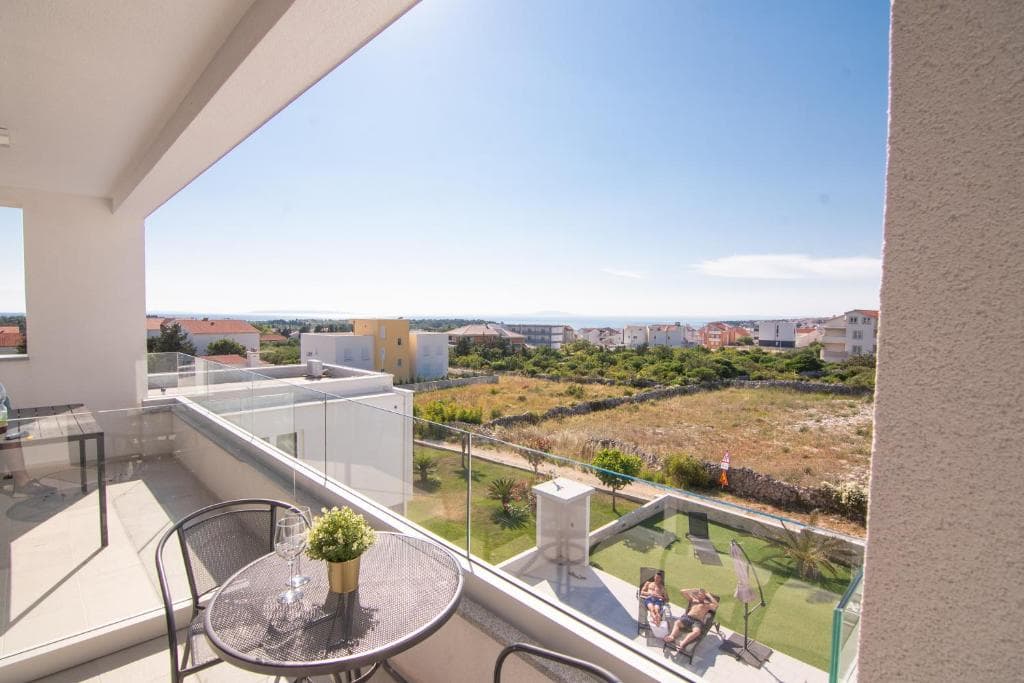 Pool Maris B Dobbeltværelse i Novalja